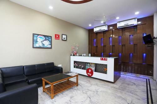 Capital O 2855 Hotel Sanskriti Greens