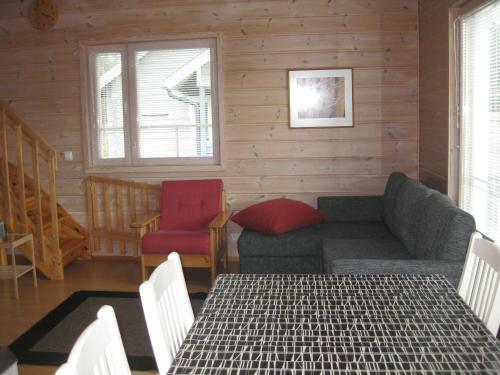 Yll�s-ropo Apartments