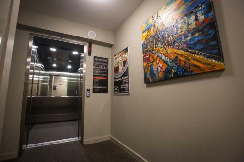 Gladstone Reef Hotel Motel