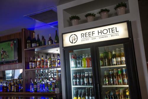 Gladstone Reef Hotel Motel
