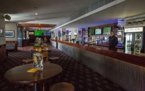 Gladstone Reef Hotel Motel