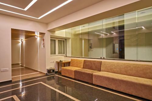 Hotel Atharv