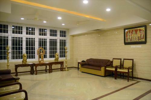 Hotel Raya's Grand