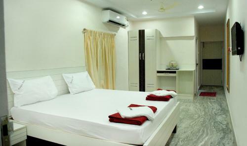 Posada Raya's Executive Homes