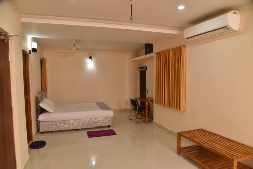 Hotel Ananda Residency