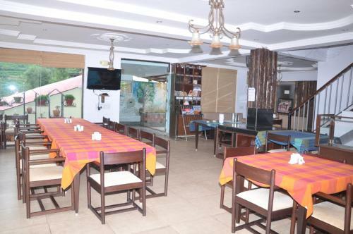 Hotel Dragon I Resorts