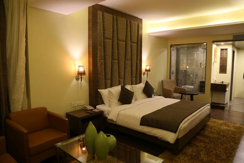 Hotel The Fern Residency Mundra