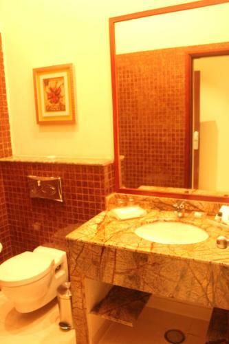 Hotel Ramada By Wyndham Jaipur Jaisinghpura
