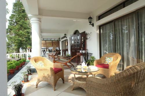 Hotel Sourenee Tea Estate