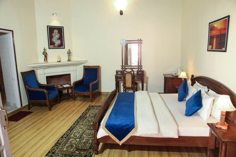Hotel Aamod Karma Vilas