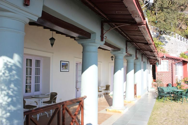 Hotel Aamod Karma Vilas
