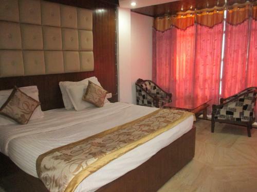 Hotel Luxmount, Mussoorie