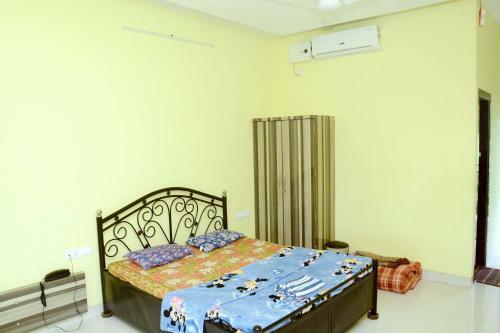Hostal Shreyas Guest House - Tatkare Villa