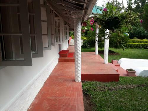 Hotel Golden Green