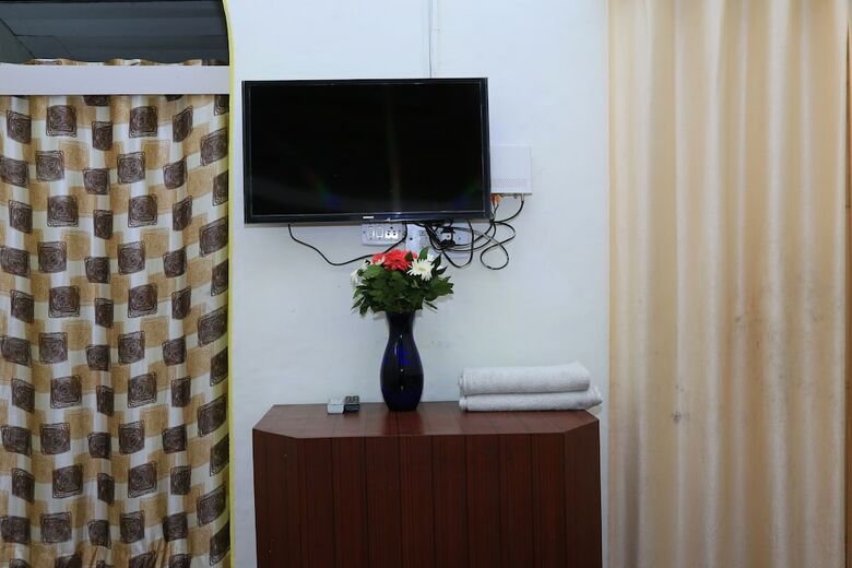 Prince Hotel Mallroad