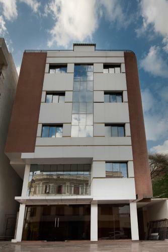 Hotel Vaikunth By Adamo