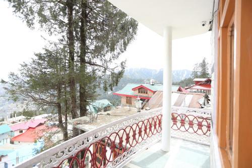 Hotel Oyo 24706 Hill's View Guest House