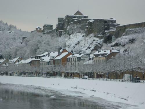 Holiday Home Au Pied Du Chateau De Bouillon Bouillon