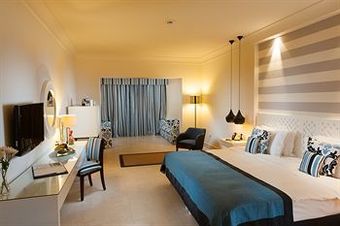 Juweira Boutique Hotel