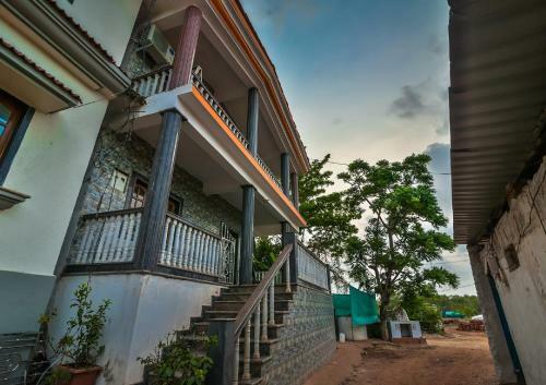 Anantaa Villa