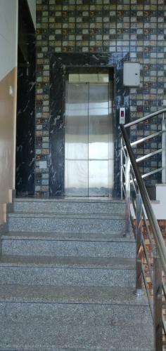 Om Hotel
