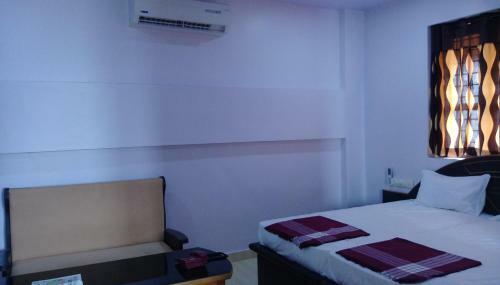 Lodge Jrj Residency