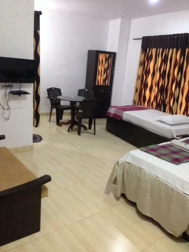 Lodge Jrj Residency
