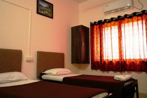 Yuvraj Lodge