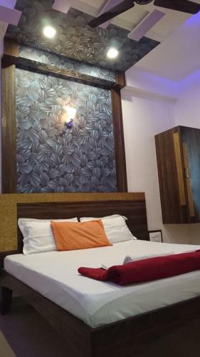 Yuvraj Lodge