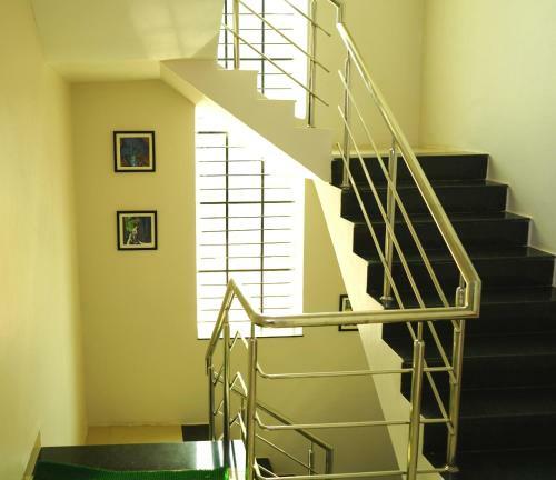 Yuvraj Lodge