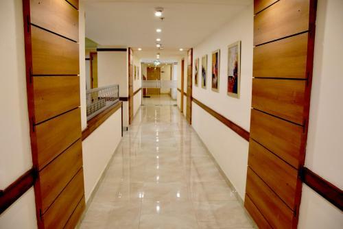Hotel Starlit Suites
