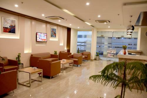 Hotel Starlit Suites