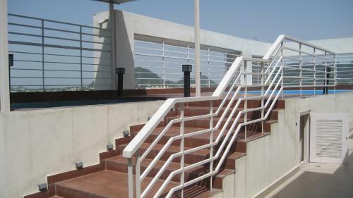 Hotel Starlit Suites