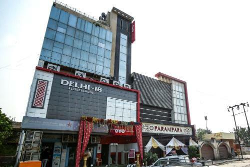 Oyo 10558 Hotel Qlark