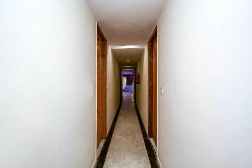 Oyo 10558 Hotel Qlark
