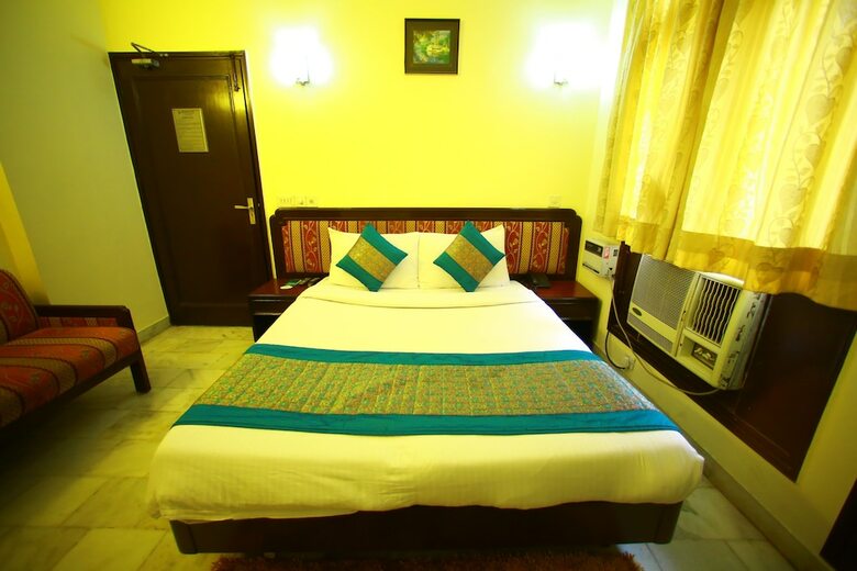 Hotel Sundeep Inn