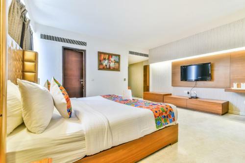 Fabhotel Prime Sage