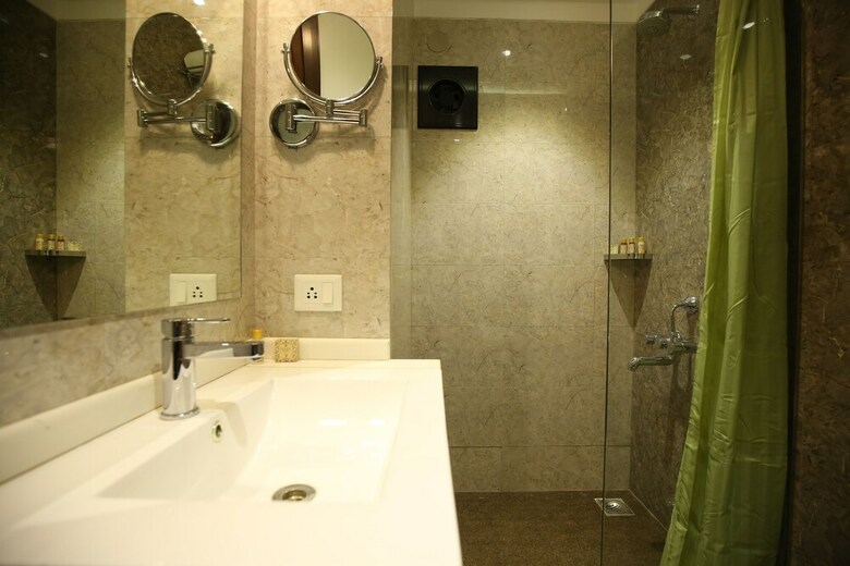 Hostal The Ic's Hotel