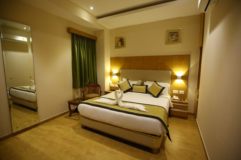 Hostal The Ic's Hotel