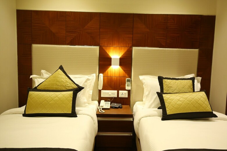 Hostal The Ic's Hotel