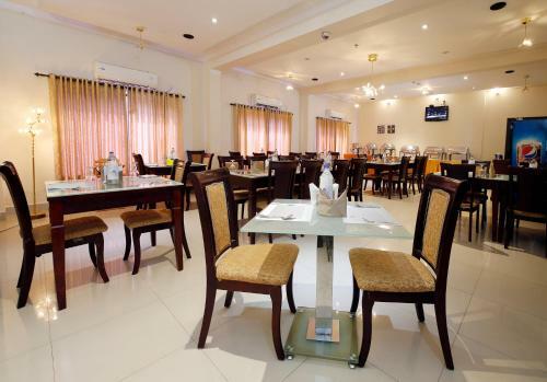 Rose International Hotel