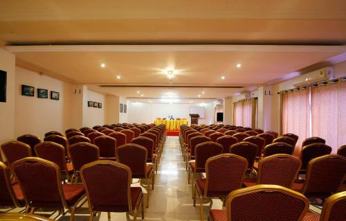 Rose International Hotel