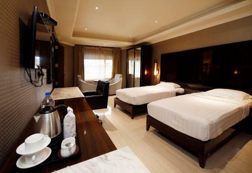 Hotel Park Residency