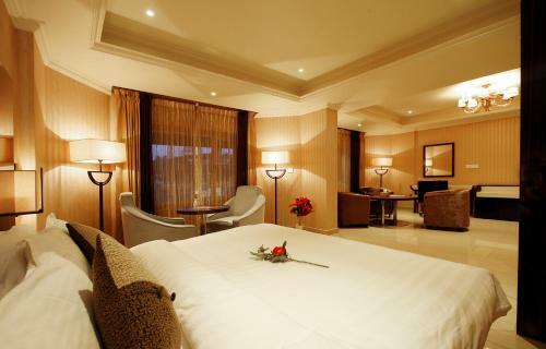 Hotel Park Residency