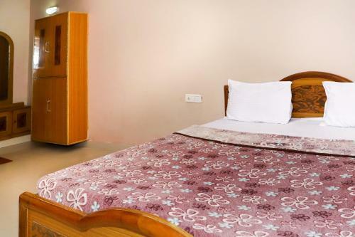 Spot On 41331 Hotel Yuvraj