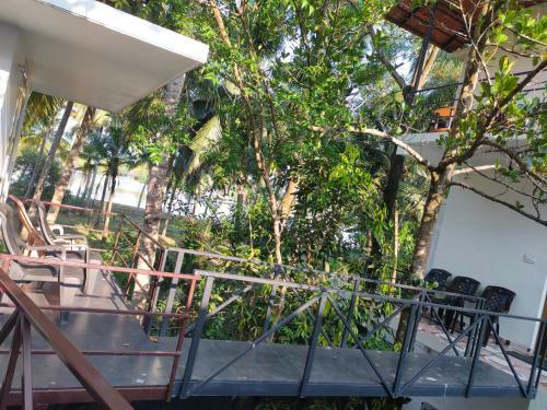 Blue Birds Homestay
