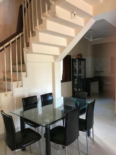 Villa In Panchgini