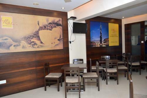 Jaffer Bhai's Brickland Hotel