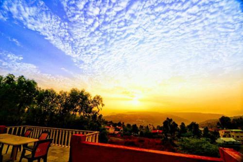Hotel 8 Bhk Saimauli Bunglow