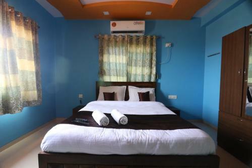 Hotel 8 Bhk Saimauli Bunglow